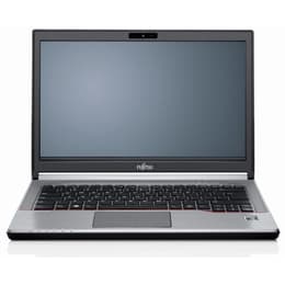 Fujitsu LifeBook E734 13" Core i3 2,4 GHz - HDD 320 GB - 4GB QWERTY - Italienisch
