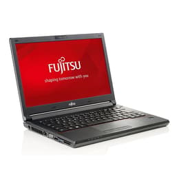 Fujitsu LifeBook E546 14" Core i5 2.4 GHz - SSD 256 GB - 16GB QWERTY - Portugiesisch