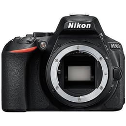 Spiegelreflexkamera -Nikon D5600 - Ohne Ziel