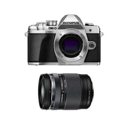 OM-D E-M10 III - Schwarz/Silber + Olympus M.Zuiko Digital 14-150mm f/4-5.6 ED II f/4-5.6