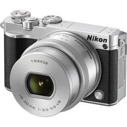 Nikon 1J5 + 1 Nikkor 10-30mm f/3,5-5,6 VR