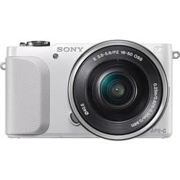 Alpha NEX-3N - Weiß + Sony E 16-50mm f/3.5-5.6 PZ OSS f/3.5-5.6