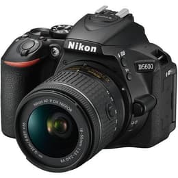 Reflex - Nikon D5600 Schwarz Objektiv Nikon AF-P DX Nikkor 18-55mm f/3.5-5.6G VR
