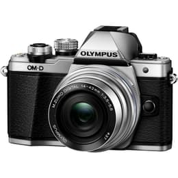 Olympus OM-D E-M10 Mark III + Olympus 14-42mm f/3.5-5.6 EZ