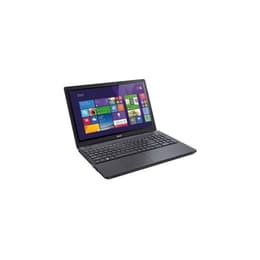 Acer Aspire E5-571G-337K 15" Core i3 1.7 GHz - SSD 512 GB RAM 16 GB QWERTY - Italienisch