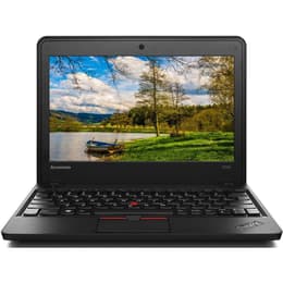 Lenovo ThinkPad X131E 11" Core i3 1.4 GHz - SSD 128 GB - 8GB QWERTY - Englisch