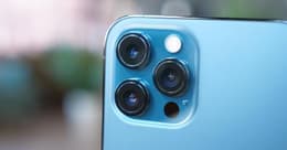 iPhone 12 Pro Max in Blau