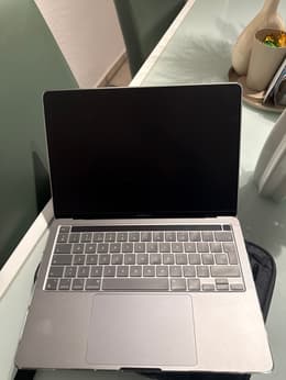 MacBook Pro 13